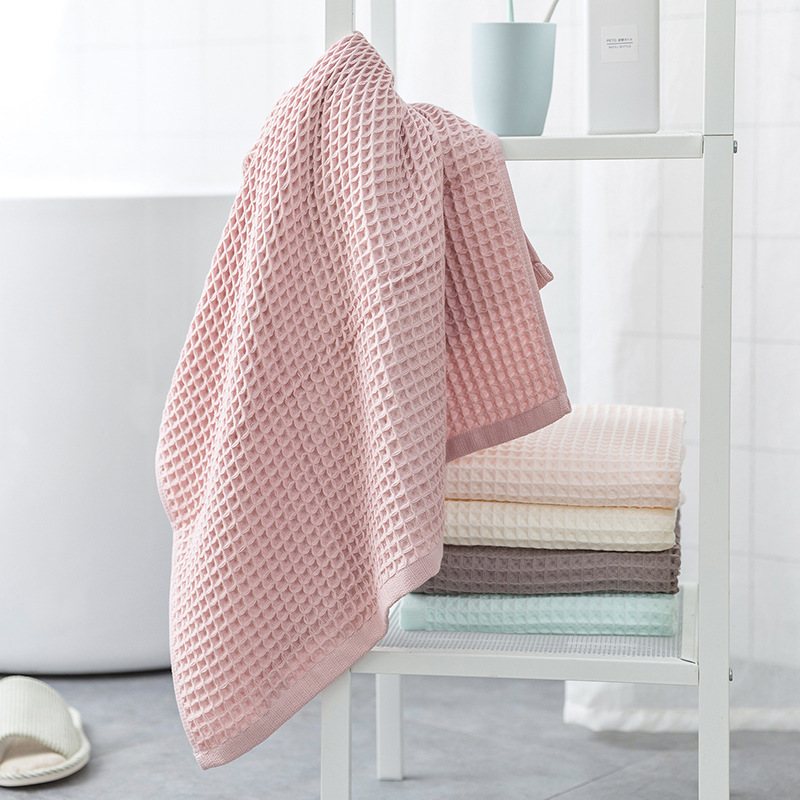 Waffle Cotton Bath Towel, 70 × 140 cm